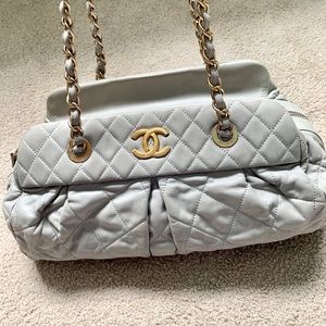 Chanel chic Quilt Bowler Bag